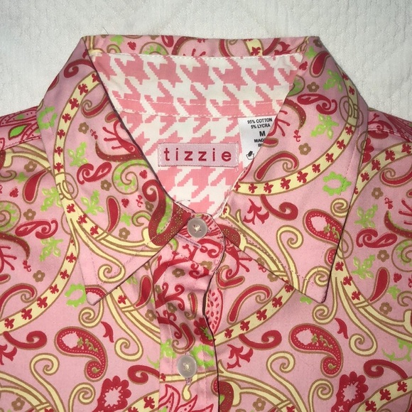 Dizzy Lizzie Signature Button-Down Top - Picture 2 of 2